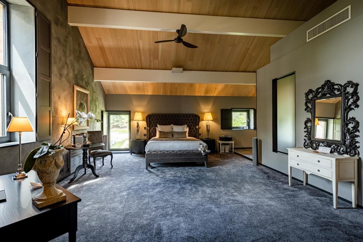 Domaine De Rymska & Spa - Relais & Chateaux Saint-Jean-de-Trezy Bagian luar foto